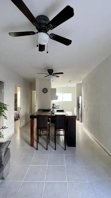 Comodo Apartamento En Planta Baja, Alberca A 20 Pasos, Modelo Ano 2023 Playa del Carmen Messico